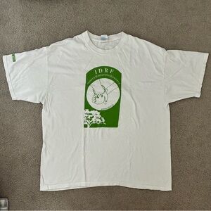 Oversize large green graphic shirt